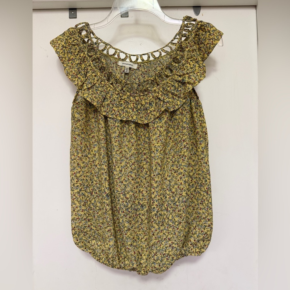 Max Studio yellow print cap sleeve bubble blouse - size S